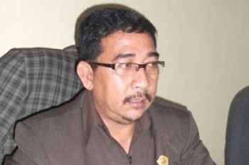 Pansus Karimun Kembali Minta Raperda IMB Diperbaiki