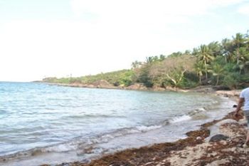 Pantai Pulau Terluar/Evy R. Syamsir