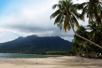 Pantai Tanjung/Evy R. Syamsir