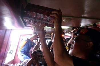 BC Kepri Gagalkan Penyelundupan Ponsel dan Rokok