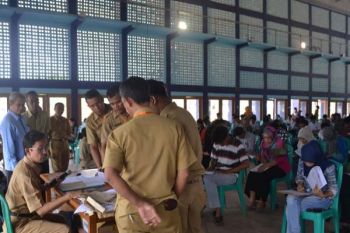 Sekda: Pemkab Kolaka Upayakan Rekrut CPNS Umum 2014