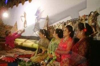 Semarang Sambut 2014, Gelar Pengajian dan Wayang Kulit