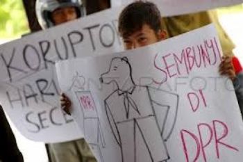 Mahasiswa Kudus Ajak Wakil Rakyat Berantas Korupsi