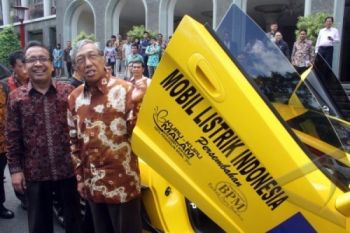 Solo Siap Jadi Daerah Percontohan Mobil Listrik