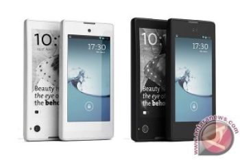 Spesifikasi si Layar Ganda YotaPhone