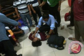 Pesawat tujuan Jakarta-Pangkalipiang delay penumpang protes