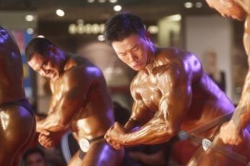 Atlet Binaraga Dharmasraya Matangkan Persiapan Jelang Porprov