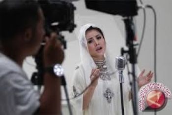 Cici Paramida Belum Berminat "Nyaleg"