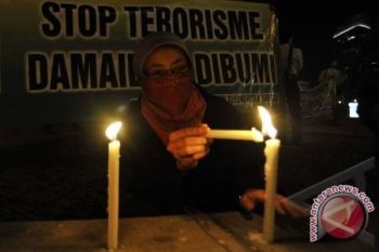 Masyarakat lintas agama Yogyakarta gelar aksi keprihatinan