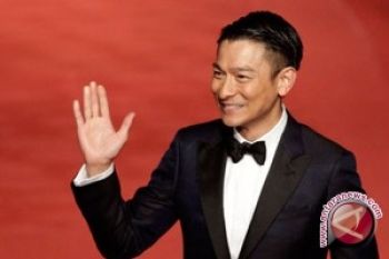 Andy lau buka investasi film di Singapura