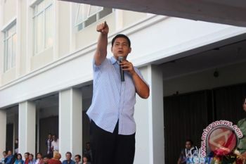 Bang Ai buka Porkot dan lantik relawan TIK