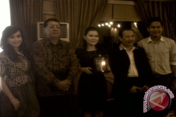 Bob Sadino Hadiri Pengukuhan Tokoh Eksklusif Lampung 2013