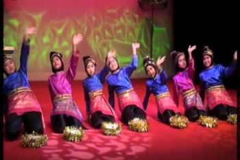 Dinding Badinding Meriahkan Hari Migran Internasional London