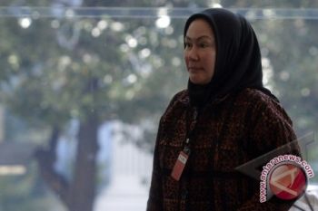 Ratu Atut Dituntut 10 Tahun