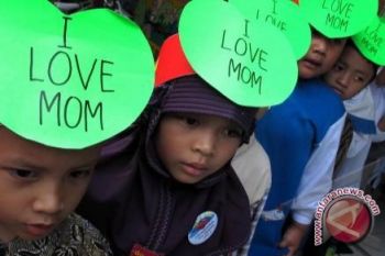 Hari Ibu diperingati di London