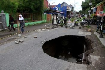 Baru Selesai Dikerjakan, Jalan Menuju Muara Takus Amblas