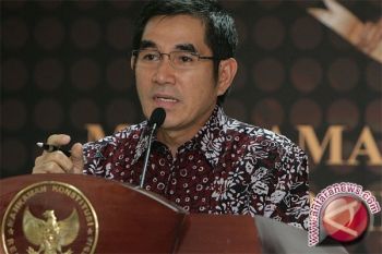 Ketua MK: Patrialis masih bersidang sebelum putusan PTUN "Inkracht"