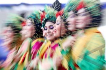 Penampilan tarian Indonesia pukau 6.000-an warga Ekuador