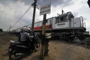 PT KAI: Pemda Wajib Tutup Perlintasan Liar