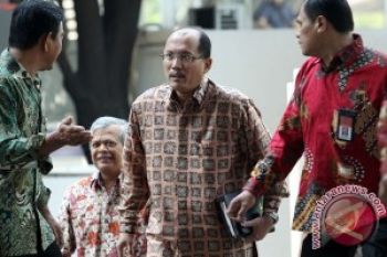 KPK Kembali Periksa Sekjen Mahkamah Konstitusi
