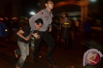 BENTROK HARI ANTI KORUPSI