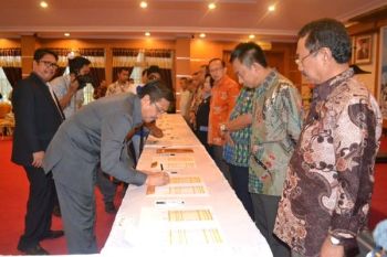 Alokasi Anggaran Sultra 2014 Naik Rp15,47 Triliun