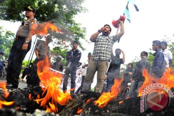 DEMO KORUPSI