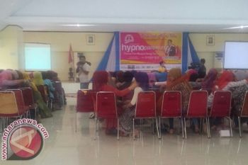 Bidpuan PKS Bone Gelar Seminar Hypnoparenting