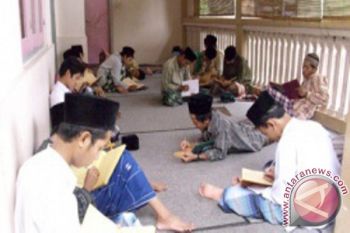 NTB alokasikan Rp1,6 miliar untuk guru ngaji