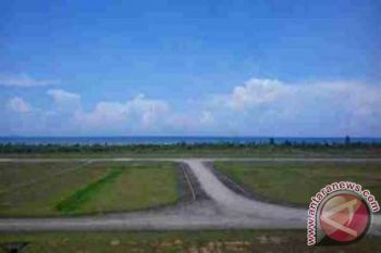NTB pertanyakan alasan penundaan perpanjangan "runway" BIL