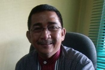 Konsultasi Izin Karimun Granite sebaiknya Diputuskan Paripurna