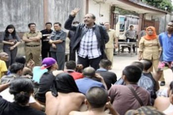 Timwas DPR Gali Informasi dari TKI Dideportasi