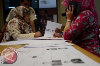KPU Sulsel Validasi Caleg Untuk Kertas Suara