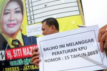 PENERTIBAN ALAT PERAGA KAMPANYE