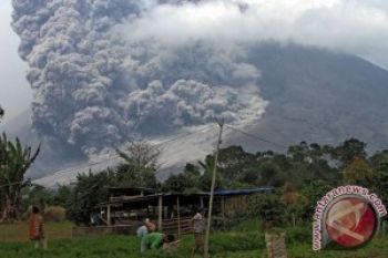 Pengungsi Sinabung Capai 25.810 Orang