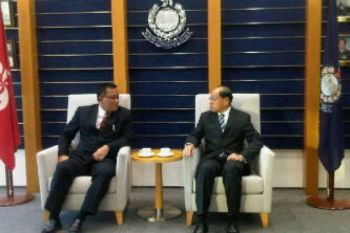 Jumhur Temui Kepala Polisi Hong Kong