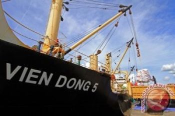  Kementerian Perdagangan Akan Periksa Tiga Importir Beras