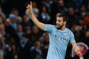 Manchester City Gusur Chelsea di Pucuk Klasemen
