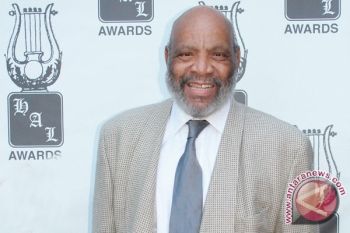  Aktor James Avery Meninggal Dunia 