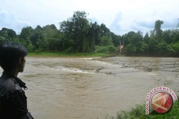 Jembatan gantung OKU putus nyaris korban jiwa