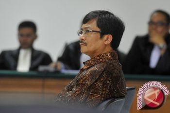 Rudi Jadi Saksi Untuk Tersangka Waryono Karyo