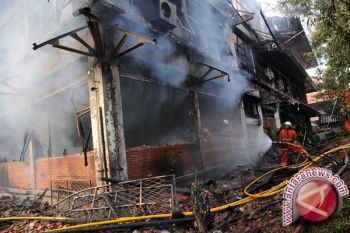 Dosen: kebakaran UI jadi tragedi kaum akademisi