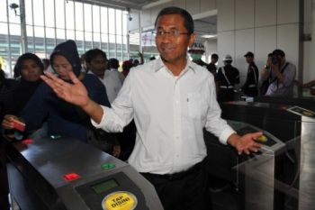 Dahlan Iskan Dorong Antam Bangun Smelter