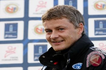 Solskjaer Enggan Mundur Meski Cardiff Terdegradasi