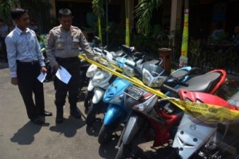 Belasan Motor Curian Diamankan dari Penadah