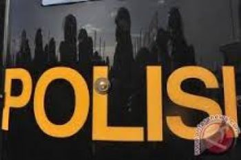 Buntut Pengrusakan Mobil, Polisi Siaga di Perbatasan 