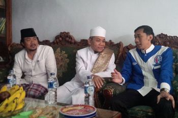 Ibas Didoakan Ulama Ponpes Bajang agar Dijauhkan dari Fitnah