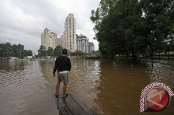 Banjir Masih Rendam 33 Kecamatan di Jakarta