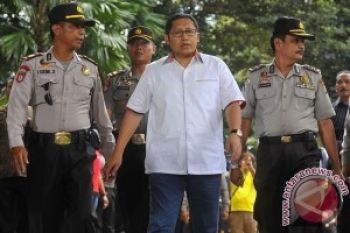 Unair Bantah Terlibat Kasus Anas
