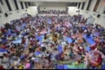 Pemkab:  Pengungsi Dilarang Pulang ke Rumah